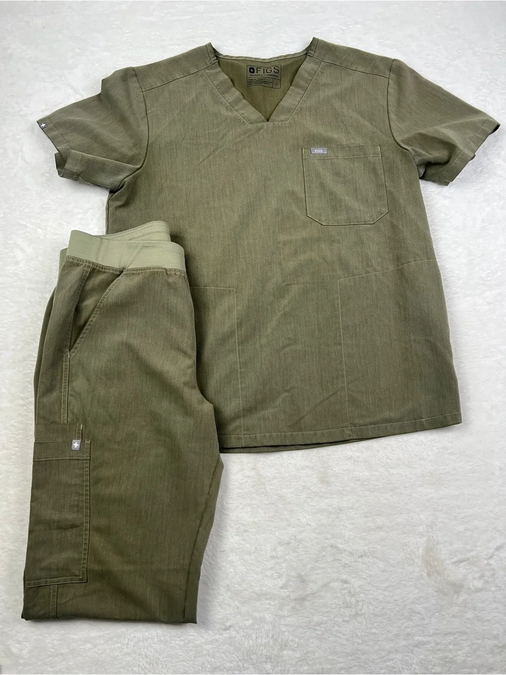 FIGS Heathered Olive Scrub Set Chisec Top Axim Pants L/M PO1449